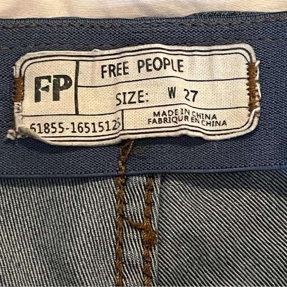 FREE PEOPLE Jeans Ladies Sz 27 EUC Soft Comfy Stretchy Lightweight Flare Leg - Picture 5 of 6